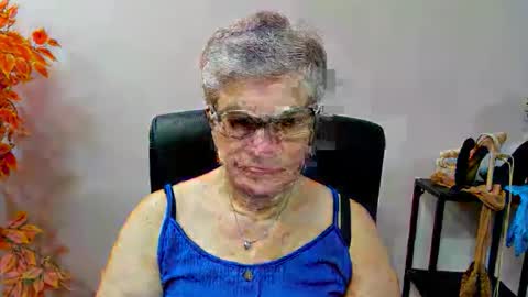 I R I S online show from October 13, 6:15 am