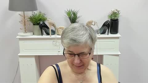 I R I S online show from January 7, 7:13 am