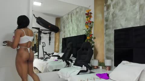 Snapshot of irisfit chatting on February 5, 11:17 pm Iris Fit online show from February 5, 11:17 pm