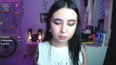 Iris  online show from January 19, 7:40 am