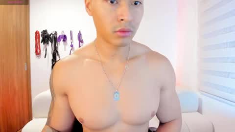 WILL ANDREW online show from March 23, 9:58 am