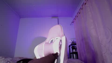 Isabella  online show from January 9, 10:21 am