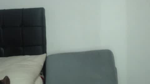 Snapshot of isa_mey chatting on December 4, 4:26 am Isa online show from December 4, 4:26 am