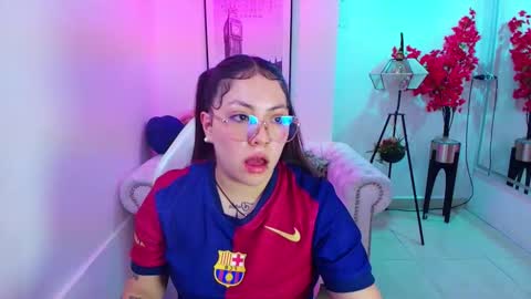 Snapshot of isa_reel chatting on September 14, 12:39 pm ISA online show from September 14, 12:39 pm