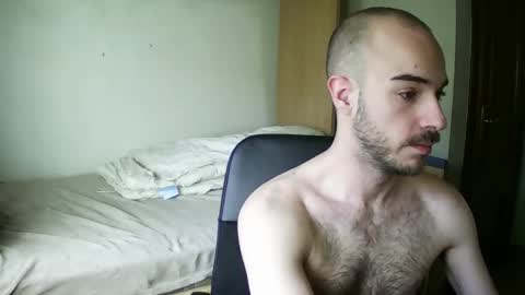 Snapshot of isaac99c chatting on March 12, 3:29 pm Isaac99c online show from March 12, 3:29 pm