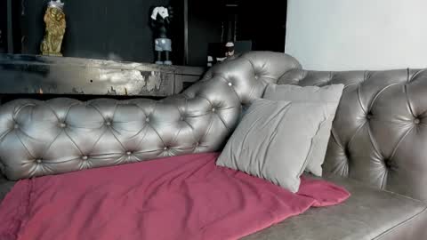 Isaac  online show from January 7, 4:28 am