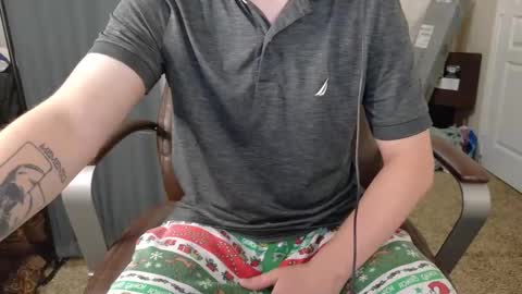 Snapshot of isaac_sheffield chatting on September 10, 12:06 pm isaac online show from September 10, 12:06 pm