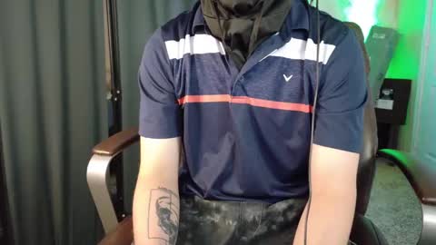 Snapshot of isaac_sheffield chatting on September 12, 12:29 pm isaac online show from September 12, 12:29 pm