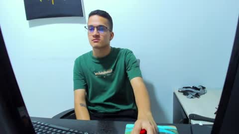 Isaac online show from June 16, 4:16 am