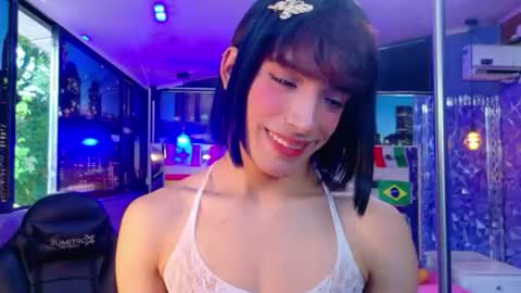 isaacnova online show from June 24, 8:49 pm