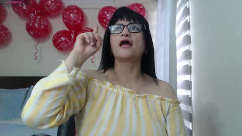 Snapshot of isabeel_sofia01 chatting on February 11, 8:42 pm Isabeel Sofia online show from February 11, 8:42 pm