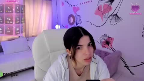 isabela_fiorelli online show from July 2, 2:44 pm