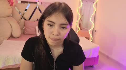 ISABELA  online show from January 7, 5:29 pm