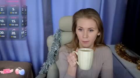 isabelallen online show from December 18, 10:08 am