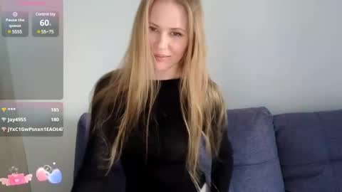 isabelallen online show from February 26, 1:22 pm