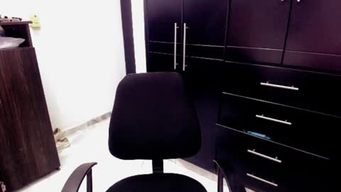 Snapshot of isabella_hotxxx chatting on March 5, 2:03 am sandra isabella hotxxx online show from March 5, 2:03 am