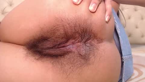 isabella_jazz online show from January 18, 7:45 pm