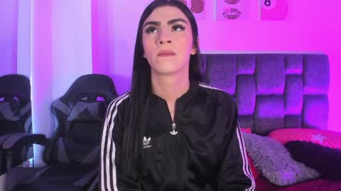 Isabella Moon9 online show from April 15, 12:08 pm