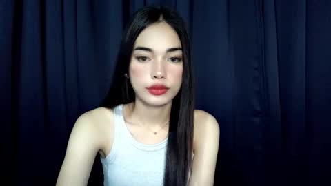 Snapshot of isabelle_willis chatting on September 11, 9:10 am Isabelle online show from September 11, 9:10 am