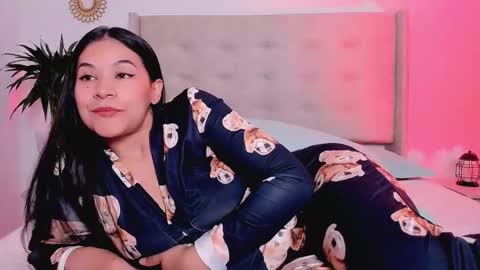 Isabelle Diaz online show from November 22, 6:01 am