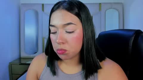 isabellrodriguez18 online show from May 26, 3:12 am