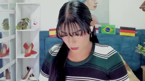 Isabel online show from July 18, 12:40 pm