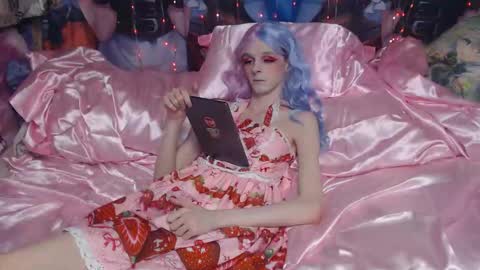 Sele online show from November 19, 10:52 pm