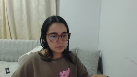 Emma online show from March 22, 1:53 am