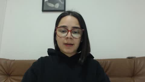 Snapshot of isemma chatting on October 1, 4:00 am Emma online show from October 1, 4:00 am