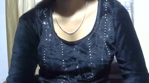 ishika_ishu online show from January 15, 5:38 am