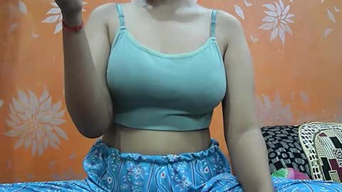 ishika_singh_ online show from September 10, 2:12 am