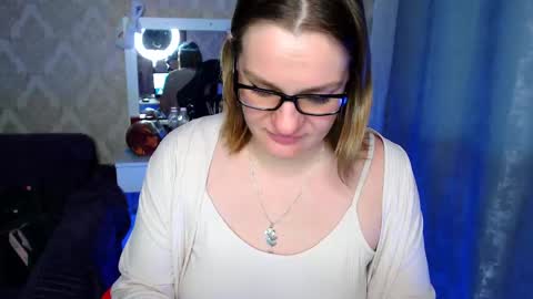 isingle_mom online show from February 18, 1:54 am