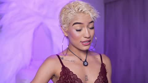 Isis online show from December 20, 8:01 pm