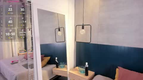 Isis Noir online show from March 15, 7:17 pm