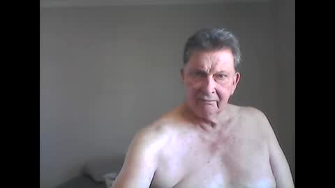 island625103 online show from March 2, 8:29 pm