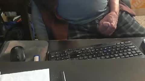 Duke online show from October 25, 5:02 pm