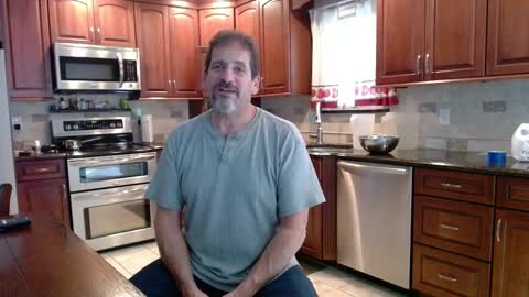 Snapshot of islandguy70 chatting on September 25, 9:11 pm Jim online show from September 25, 9:11 pm