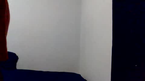 islandmaker online show from April 28, 7:56 am