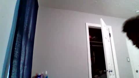 islandmaker online show from February 6, 6:54 pm