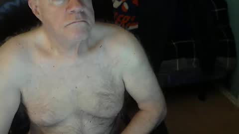 islesman22 online show from February 9, 11:25 am