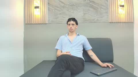 Snapshot of israel_gray chatting on October 7, 7:32 pm Israel online show from October 7, 7:32 pm