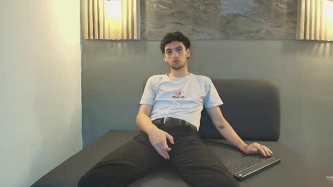 Snapshot of israel_gray chatting on October 16, 7:35 pm Israel online show from October 16, 7:35 pm