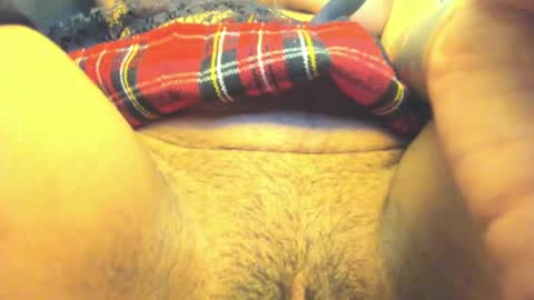 INSTAGRAM issabella18   TWITTER issa latin online show from December 28, 8:05 am