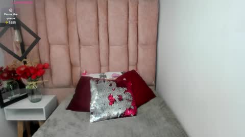 ISSA MILF online show from June 5, 1:38 pm