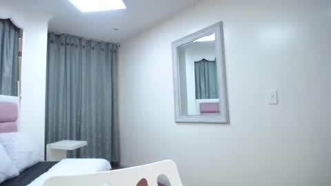 Snapshot of issadorajames chatting on February 8, 7:05 pm issadorajames online show from February 8, 7:05 pm