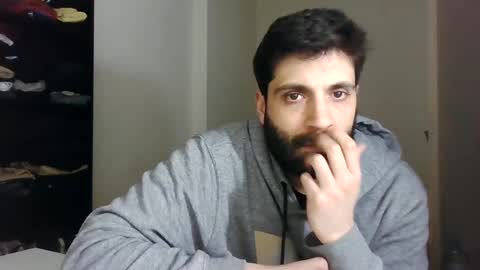 italianboybcn online show from January 27, 8:28 pm