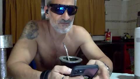 italiankingstripper online show from March 7, 11:27 pm