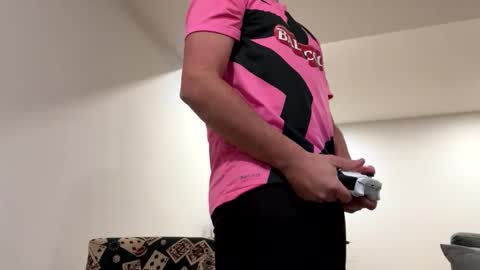 italianladd online show from November 11, 12:02 am