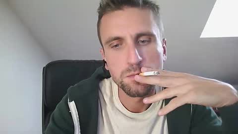 italiano116116 online show from October 10, 1:28 pm