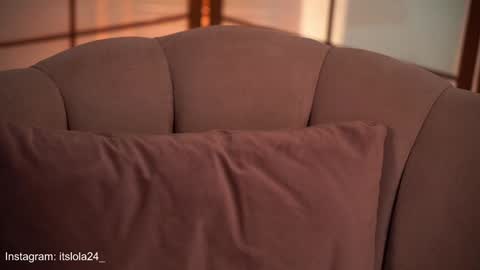   online show from January 23, 12:35 am